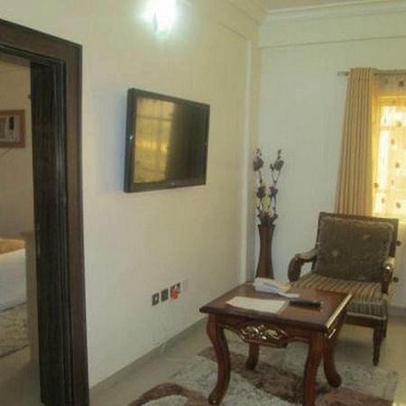 Room In Lodge - Ayalla Hotels And Suites Abuja Exterior foto